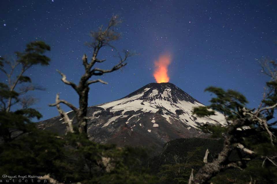 Volc&aacute;n Villarrica Abril 2016